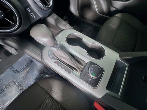 Used 2020 Chevrolet Blazer LT image 25