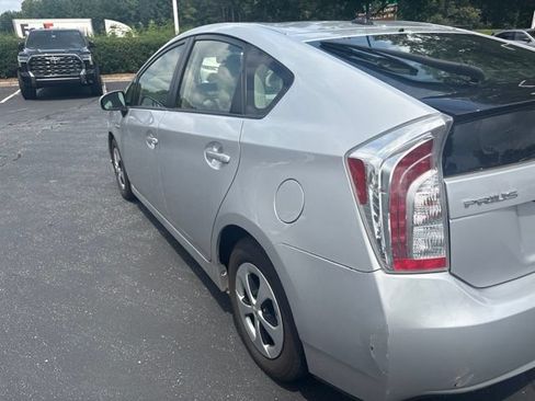 Used 2015 Toyota Prius Three FWD image 9