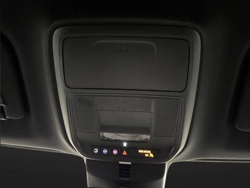 Used 2024 GMC Acadia Elevation w/ Trailering Package image 25