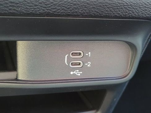 New 2026 Chrysler Voyager LX FWD image 25