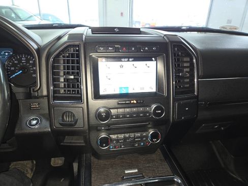 Used 2018 Ford Expedition Limited w/ Equipment Group 302A image 36