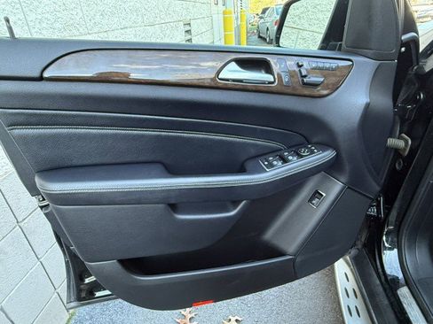 Used 2012 Mercedes-Benz ML 350 BlueTEC 4MATIC image 22