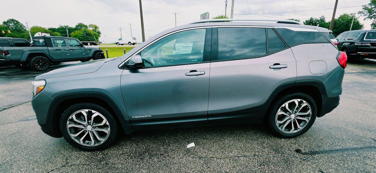 Used 2018 GMC Terrain SLT w/ Preferred Package FWD image 6