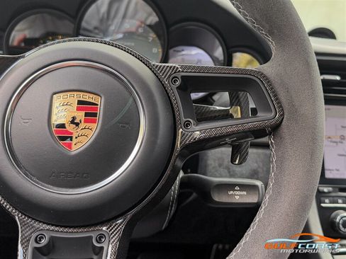 Used 2019 Porsche 911 GT3 RS w/ Weissach Package RWD image 31