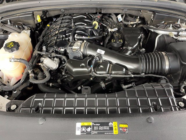 Used 2023 Jeep Grand Cherokee L Laredo AWD/4WD image 46