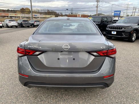 Used 2024 Nissan Sentra SV image 4