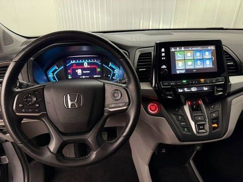 Used 2023 Honda Odyssey EX-L image 17