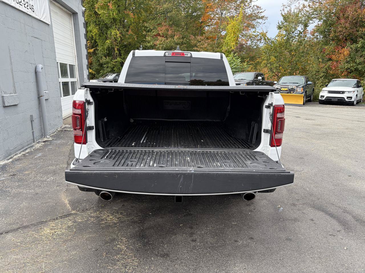 Used 2021 RAM 1500 Laramie AWD/4WD image 7