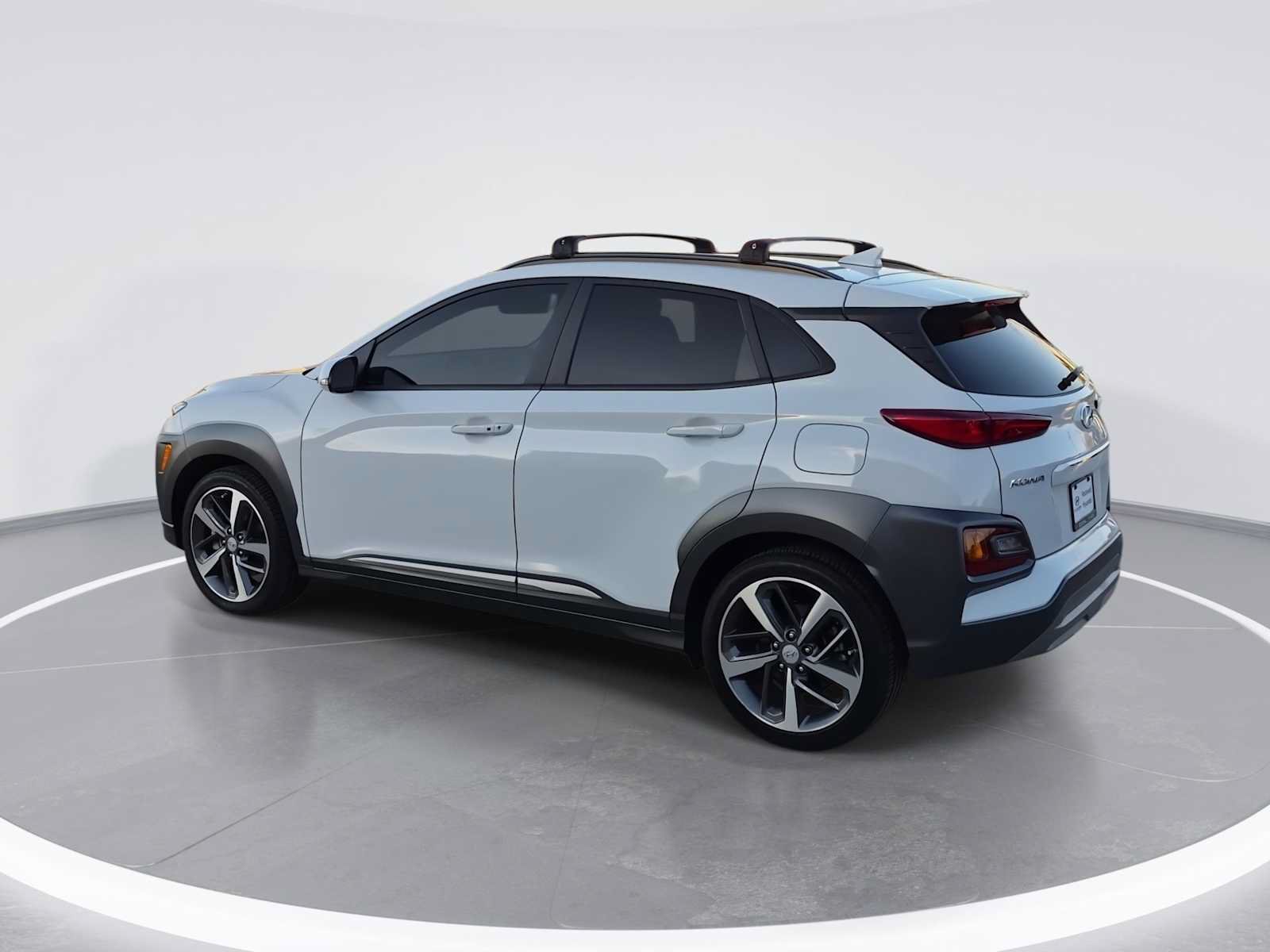 Used 2021 Hyundai Kona Limited FWD image 6