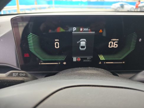 Used 2025 Kia K4 FWD image 2
