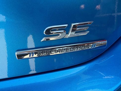 Used 2016 Toyota Camry SE FWD image 7