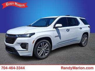 Used 2022 Chevrolet Traverse High Country FWD video 1