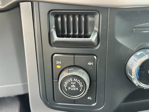 New 2025 Ford F150 XLT w/ Equipment Group 302A MID image 35