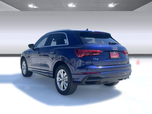 New 2025 Audi Q3 2.0T Premium image 3