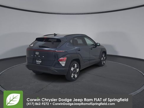 Used 2025 Hyundai Kona SEL image 14