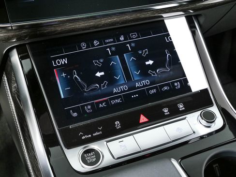 New 2026 Audi Q7 3.0T Premium Plus w/ Premium Plus Package AWD/4WD image 17