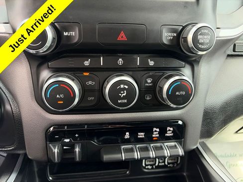 Used 2020 RAM 1500 Big Horn AWD/4WD image 33