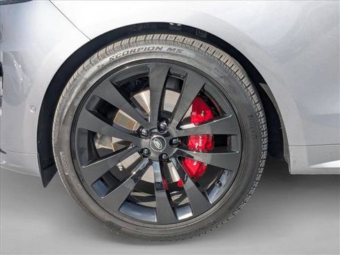 Used 2025 Land Rover Range Rover Sport Dynamic SE image 19