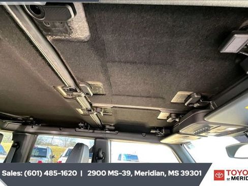 Used 2024 Ford Bronco Wildtrak image 15