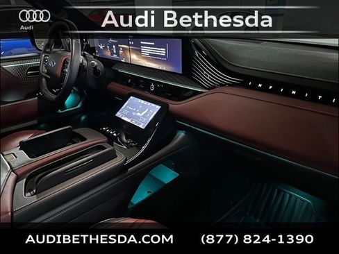 Used 2025 INFINITI QX80 Autograph w/ Autograph Exterior Package image 10