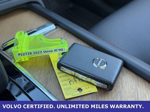 Certified 2023 Volvo XC90 B5 Plus w/ Protection Package Premier image 38
