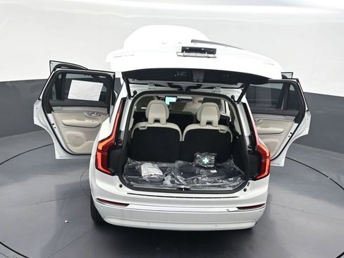 New 2026 Volvo XC90 T8 Ultra w/ Protection Package Premier AWD/4WD image 33