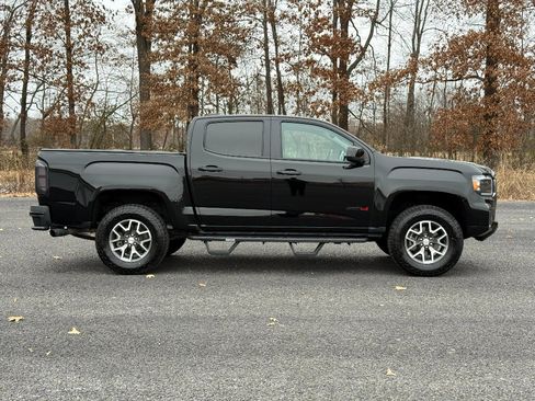 Used 2022 GMC Canyon AT4 image 10