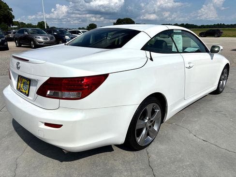 Used 2010 Lexus IS 250C image 6