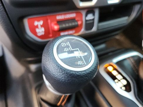 Used 2021 Jeep Gladiator Mojave w/ LED Lighting Group image 22