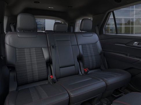 New 2026 Ford Explorer ST-Line w/ ST-Line Street Pack image 11