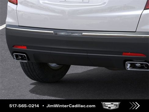 New 2026 Cadillac XT5 Luxury w/ LPO, Floor Liner Package image 14