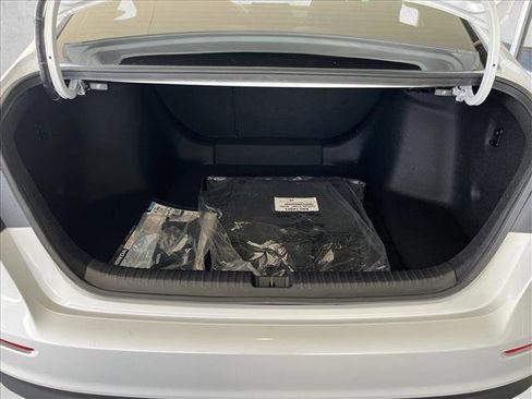 Used 2025 Honda Accord SE image 21