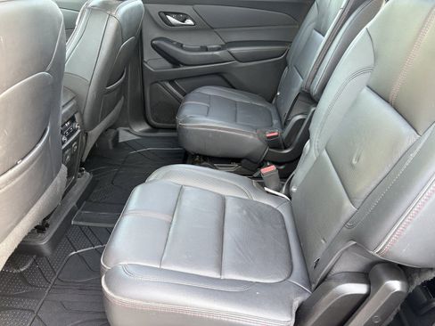 Used 2022 Chevrolet Traverse RS AWD/4WD image 9