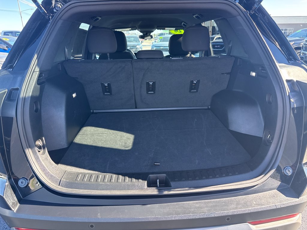 Used 2026 Chevrolet Equinox LT FWD image 26