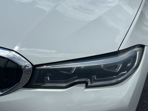 Used 2021 BMW 330e w/ Premium Package RWD image 11