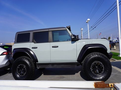 Used 2023 Ford Bronco Raptor image 4