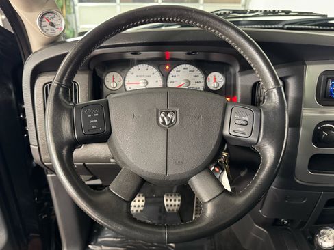 Used 2004 Dodge Ram 1500 Truck 2WD Regular Cab image 23