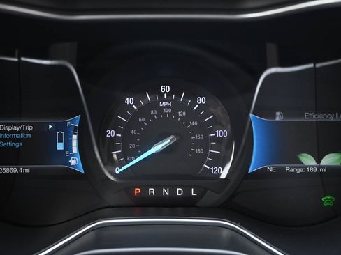 Used 2018 Ford Fusion S FWD image 3