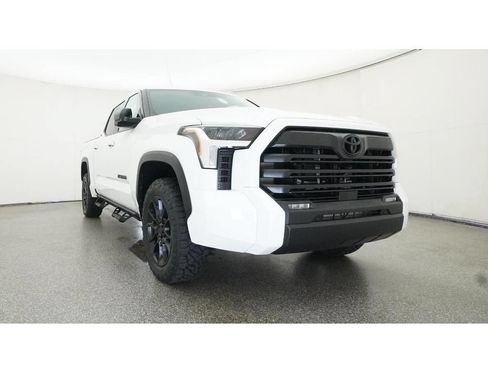 New 2025 Toyota Tundra SR5 AWD/4WD image 30