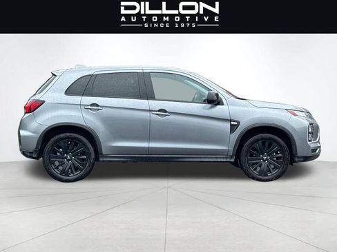 Used 2025 Mitsubishi Outlander Sport ES AWD/4WD image 3