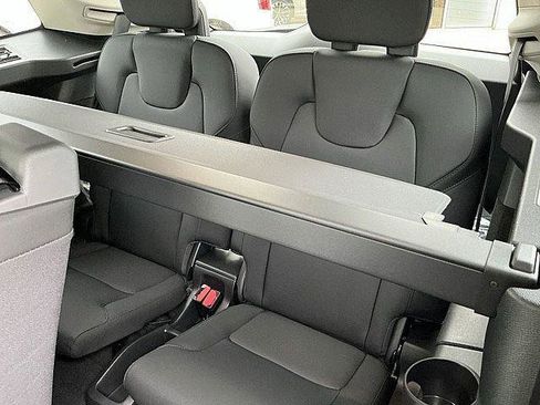 New 2026 Volvo XC90 T8 Plus w/ Protection Package AWD/4WD image 13