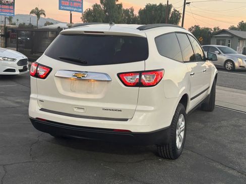 Used 2015 Chevrolet Traverse LS image 8