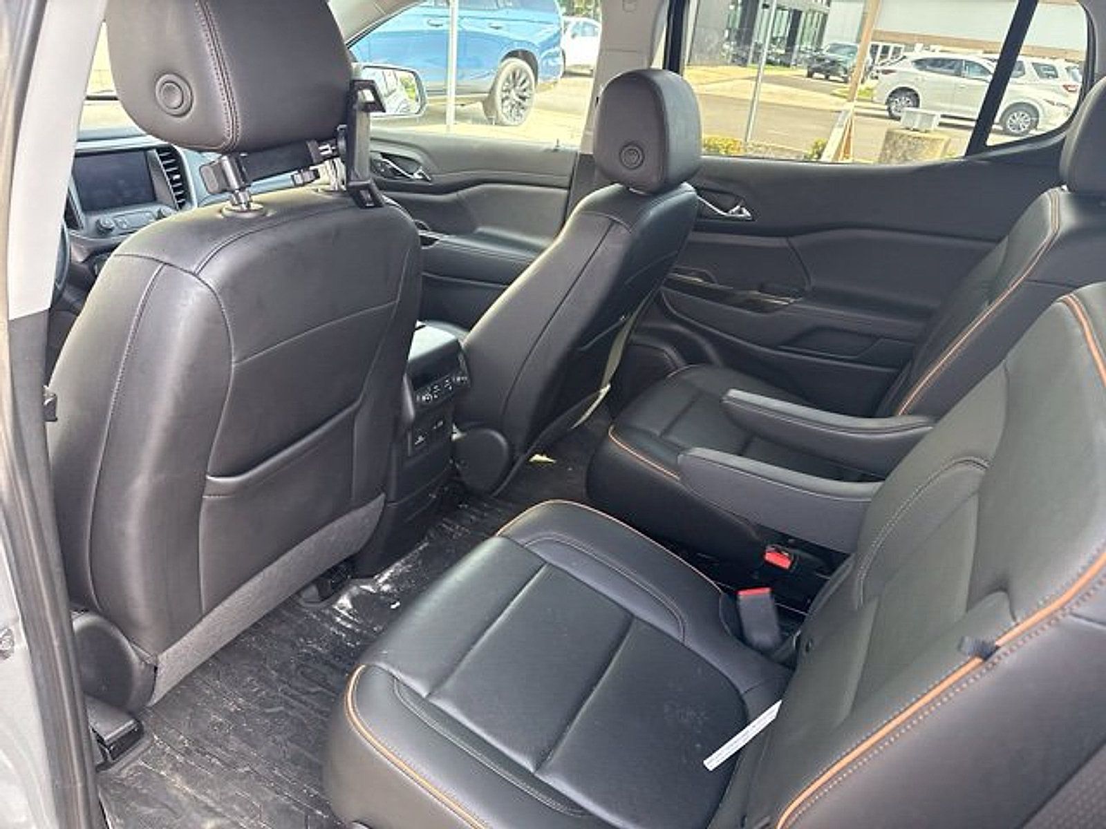 Used 2023 GMC Acadia AT4 w/ Technology Package AWD/4WD image 15