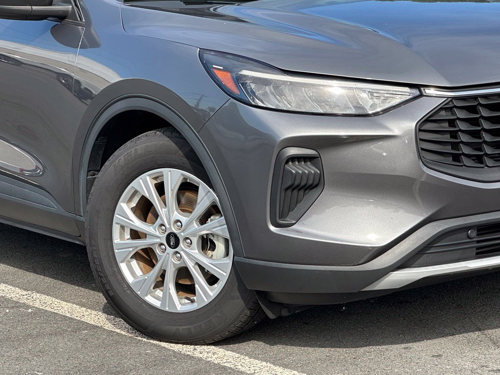 Used 2023 Ford Escape Active FWD image 37