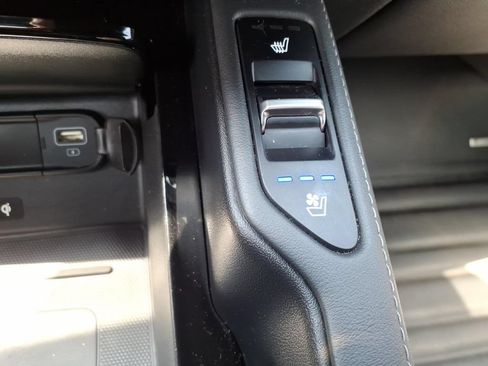 Used 2022 Kia Telluride SX w/ SX Prestige Package AWD/4WD image 22