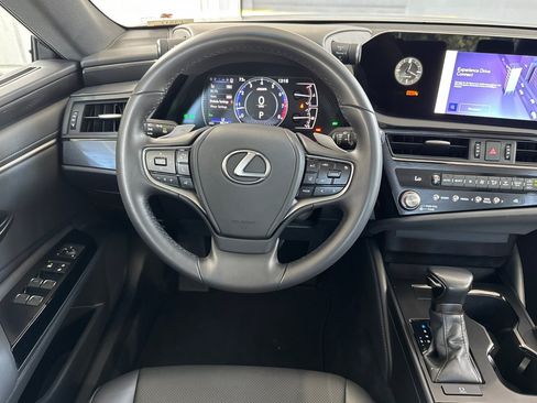 Certified 2024 Lexus ES 350 w/ Accessory Package (Z1) FWD image 18
