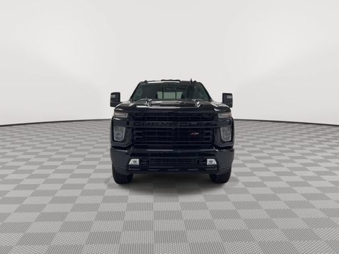 Used 2021 Chevrolet Silverado 2500 LTZ w/ LTZ Plus Package AWD/4WD image 3