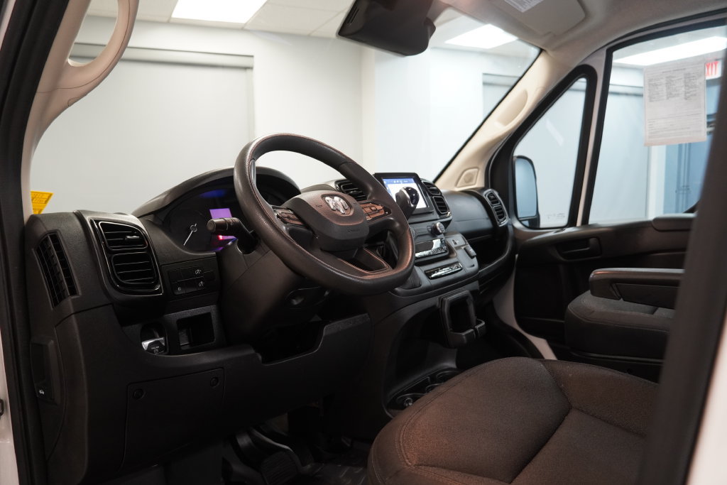 Used 2025 RAM ProMaster 1500 w/ Convenience Group FWD image 6