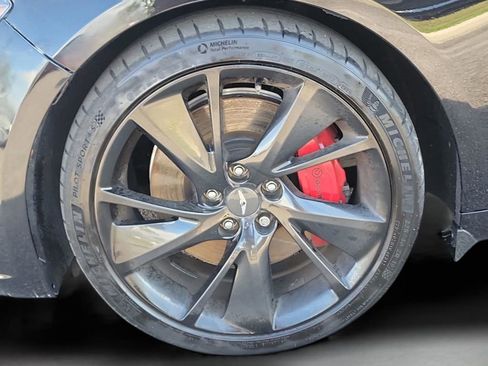 Used 2022 Genesis G70 3.3T image 11