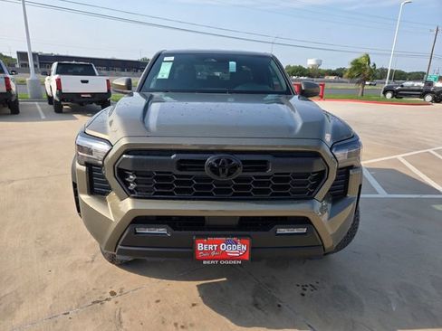New 2026 Toyota Tacoma TRD Off-Road AWD/4WD image 2